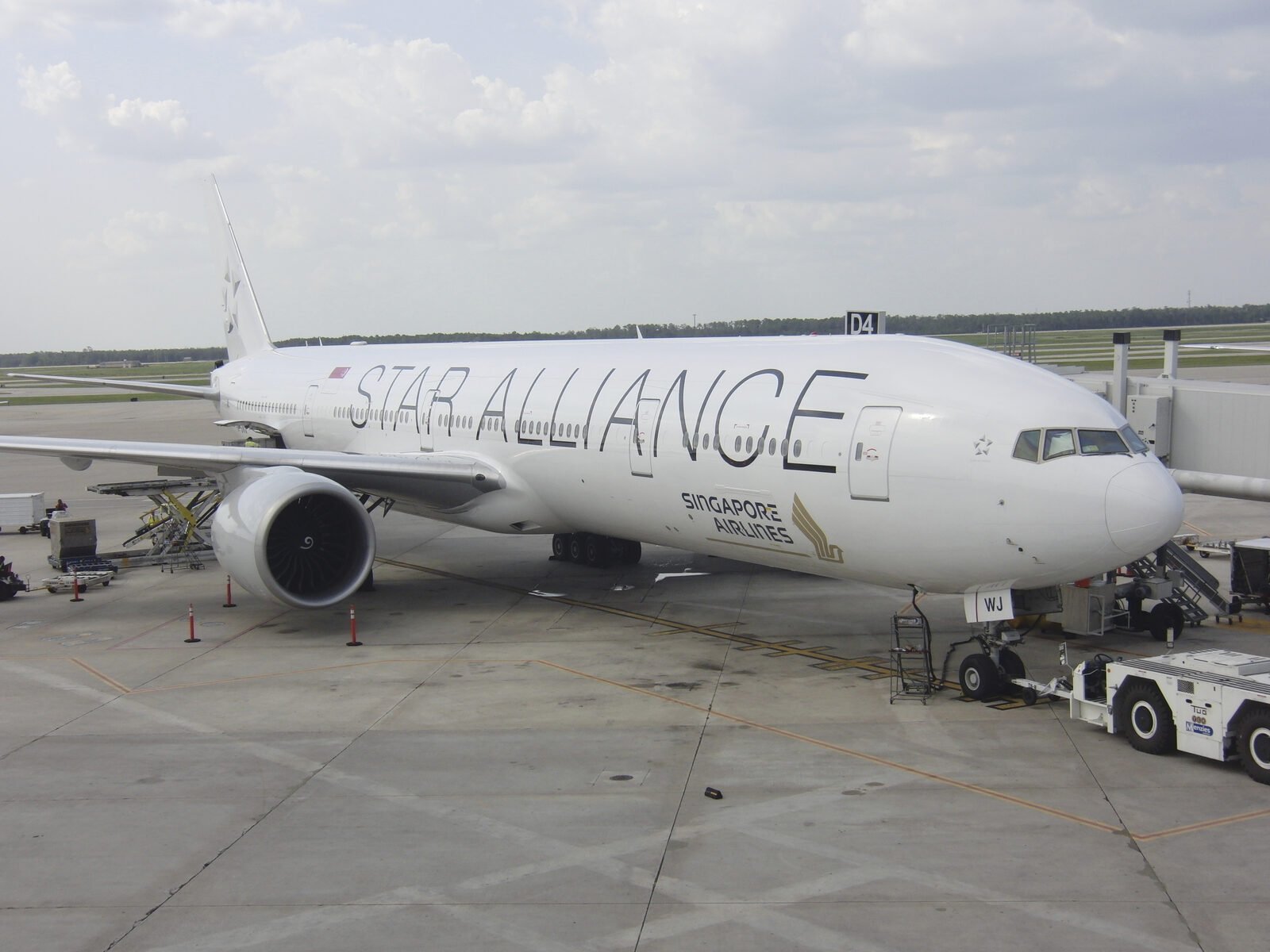 Singapore Airlines Boeing 777 aircraft